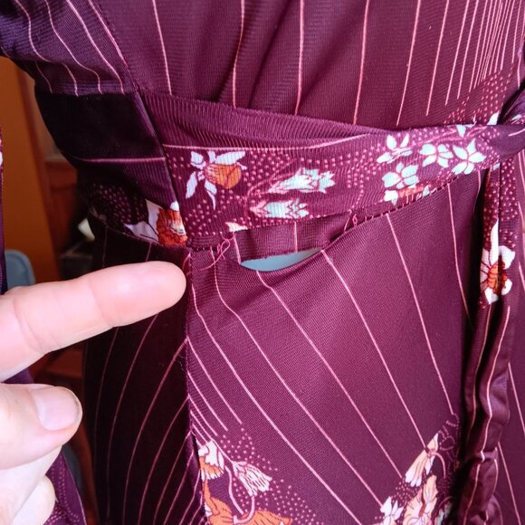 sz 8 True Vintage Boho Burgundy Midi Dress Belt Pinstripe Pattern Acetate 1970's - Picture 6 of 10